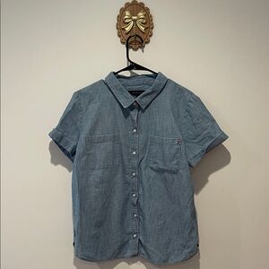 Tommy Hilfiger Women’s Short-Sleeve Chambray Shirt